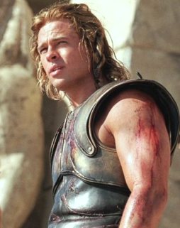 Bradd Pitt dans le rôle d'Achille