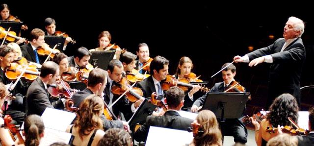 Baremboim dirige la 9è de Beethoven à Versailles le 13 juillet 2012